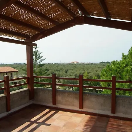 Country Hotel Vessus Летний дом *