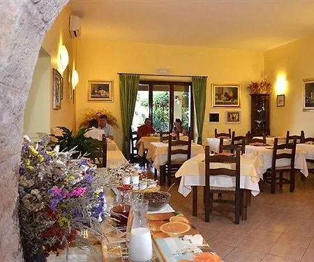 Country house Country Hotel Vessus